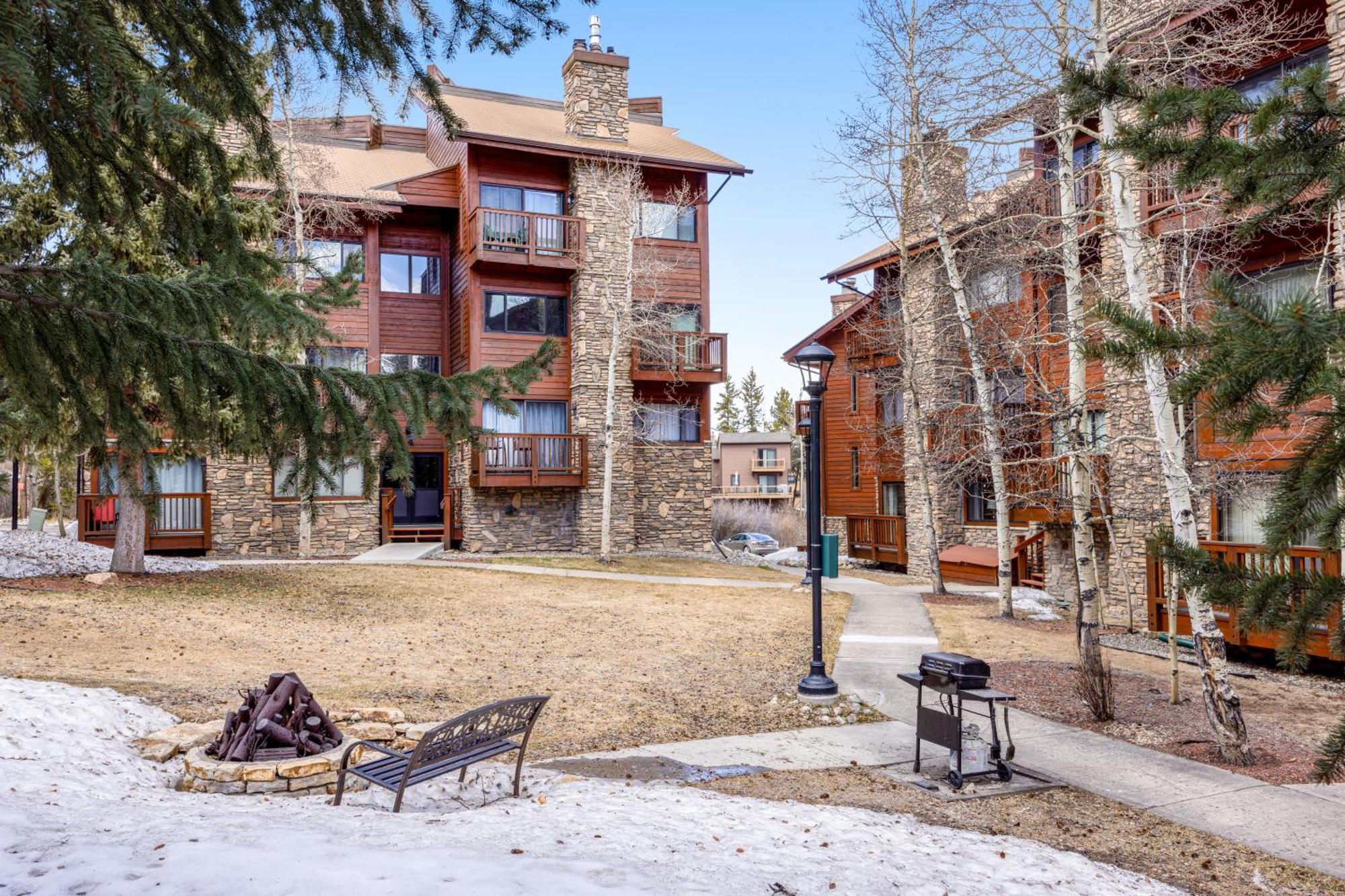 Pine Ridge Condos Breckenridge Room photo